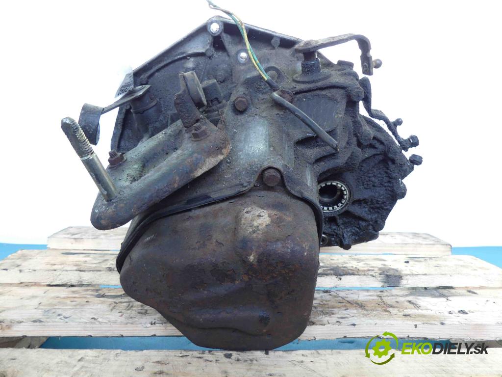 Peugeot 106 1.6 8v 88 HP manual 65 kW 1587 cm3 5- prevodovka stupeň,rýchlosť manual 20CC05