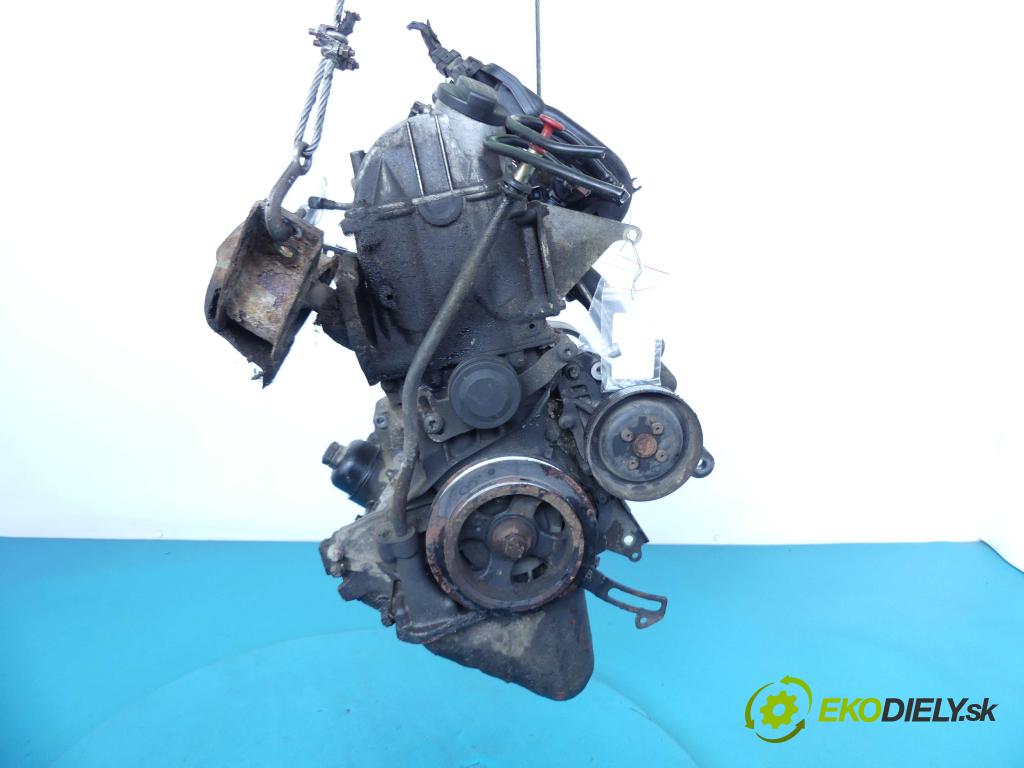 Smart Fortwo 1998-2007 0.6 45KM automatic 33 kW 599 cm3 3- motor benzín: M160910