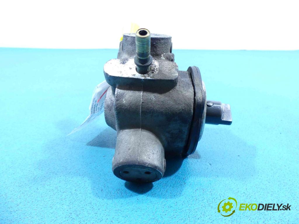 Renault Laguna II 2001-2007 2.0 16v 140 HP manual 103 kW 1998 cm3 5- čerpadlo palivo 7700115023