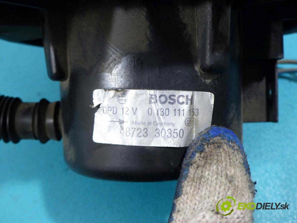 Nissan Primera P11 1996-2002 2.0 TD 90 HP manual 66 kW 1974 cm3 4- ventilátor vzduchu 0130111153