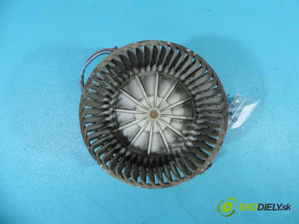 Nissan Primera P11 1996-2002 2.0 TD 90 HP manual 66 kW 1974 cm3 4- ventilátor vzduchu 0130111153