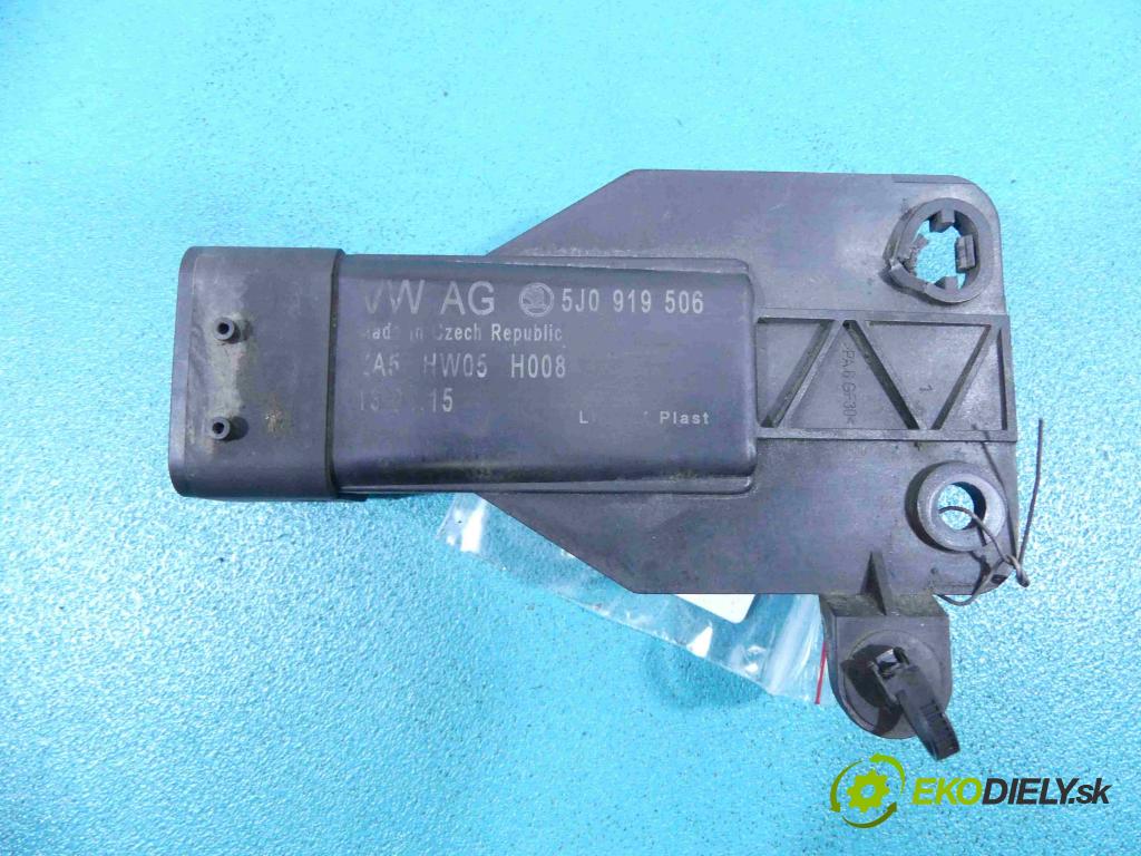 Skoda Rapid 2012-2019 1.6 tdi 90 HP manual 66 kW 1598 cm3 5- Relé: 5J0919506 (Relé)