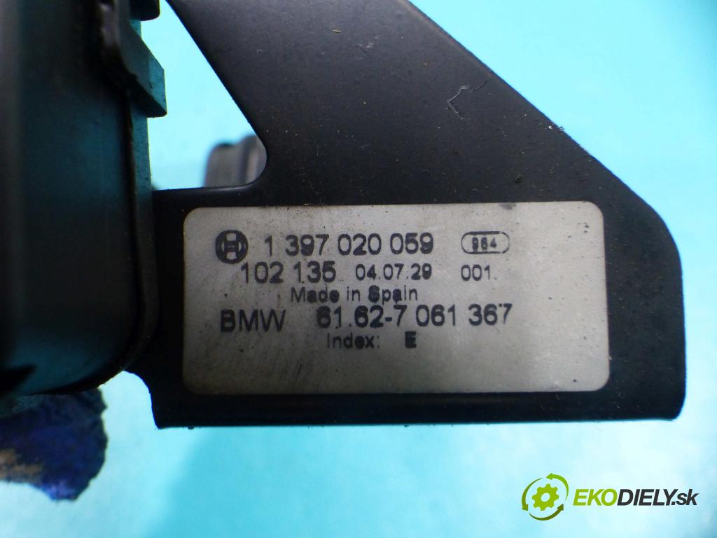 Bmw 5 e60 2003-2010 3.0d 218 hp manual 160 kW 2993 cm3 5- motor stěrače zadní 7061367