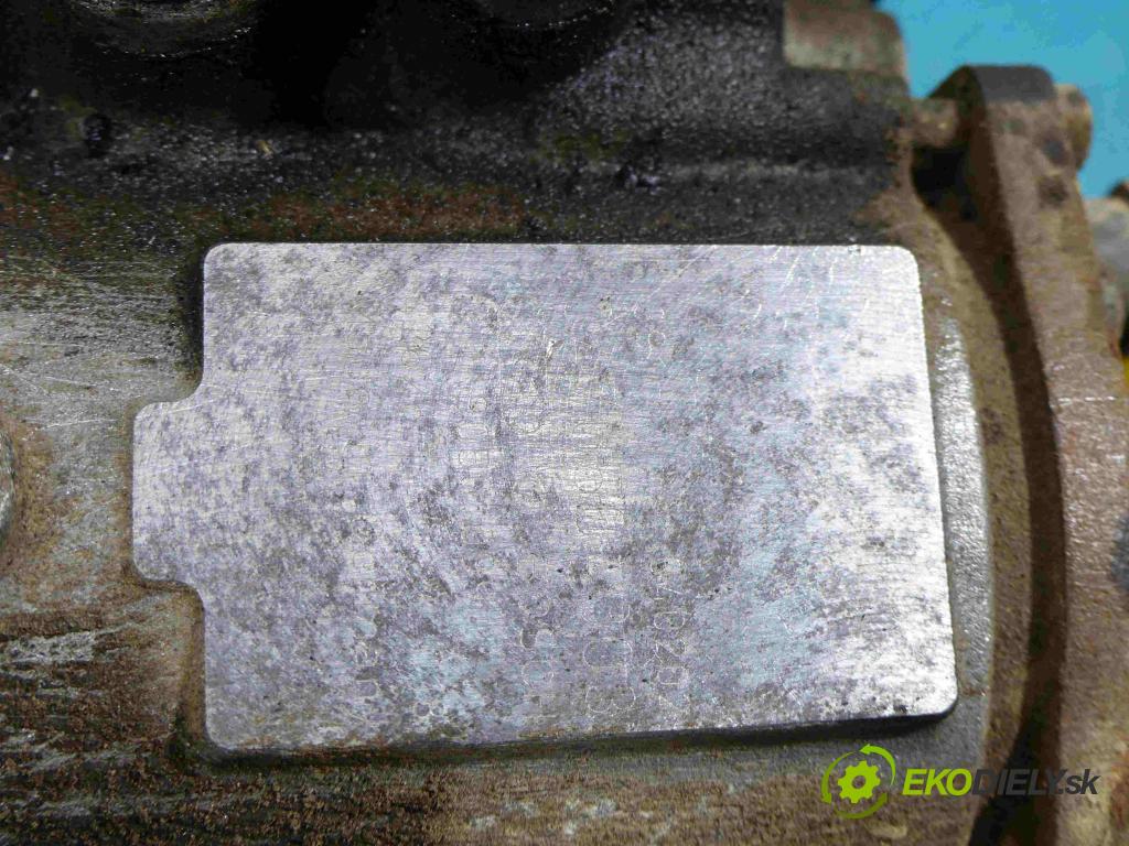 Opel Vectra B 1995-2002 2.0 dti 101 HP manual 74 kW 1995 cm3 5- čerpadlo vstrekovacia 0470504003 (Vstrekovacie čerpadlá)