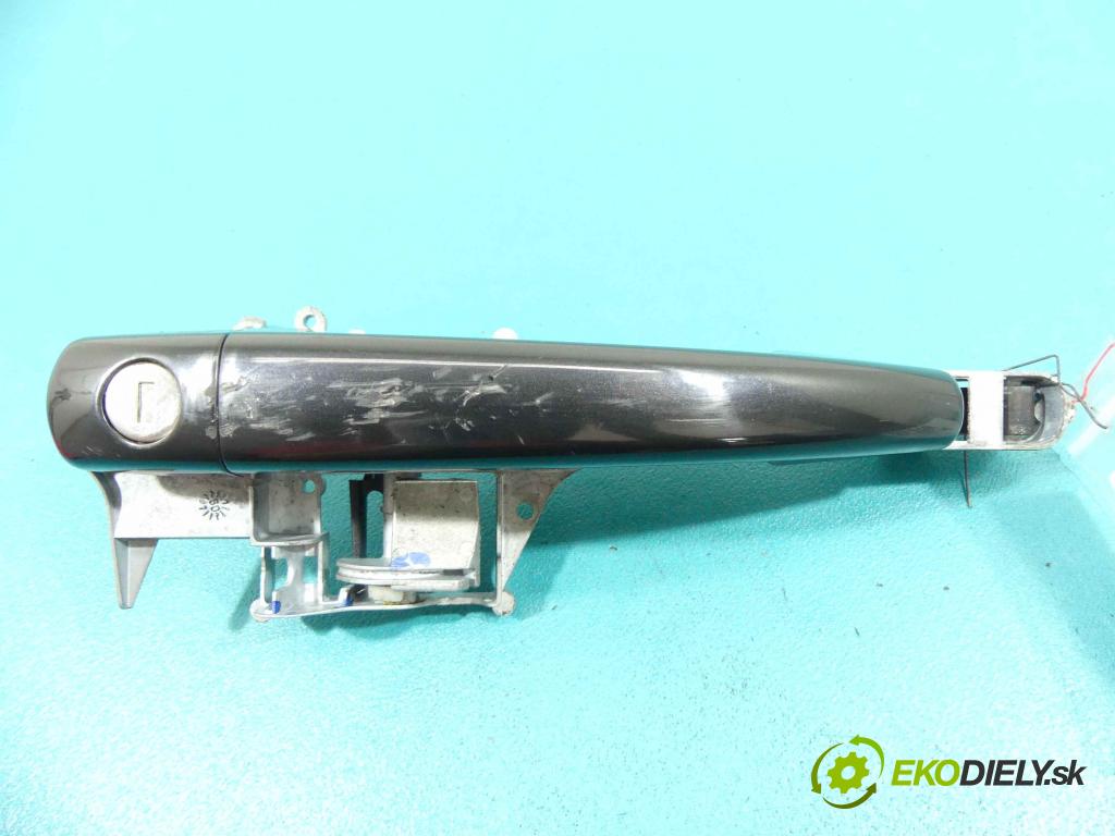 Peugeot 207 1.4 16v 95 HP manual 70 kW 1397 cm3 5- rukoväť predné ľavé mimo:  (Vonkajšie predné ľavé)