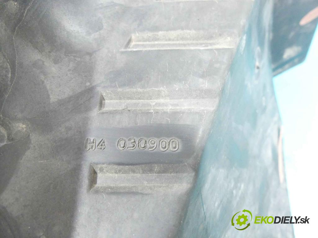 Nissan Almera tino 2.2 114 hp manual 84 kW 2184 cm3 5- obal filtra vzduchu  (Kryty filtrů)