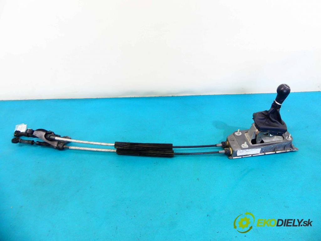 Seat Ibiza IV 6J 2008-2017 1.6 tdi 105 HP manual 77 kW 1598 cm3 5- Páka: Změny: stupeň,rýchlosť 6Q0711049CJ (Rýchlostné páky / kulisy)
