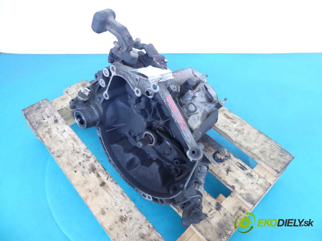 Peugeot 307 1.4 8v 75 HP manual 55 kW 1360 cm3 5- prevodovka stupeň,rýchlosť manual 20CN18