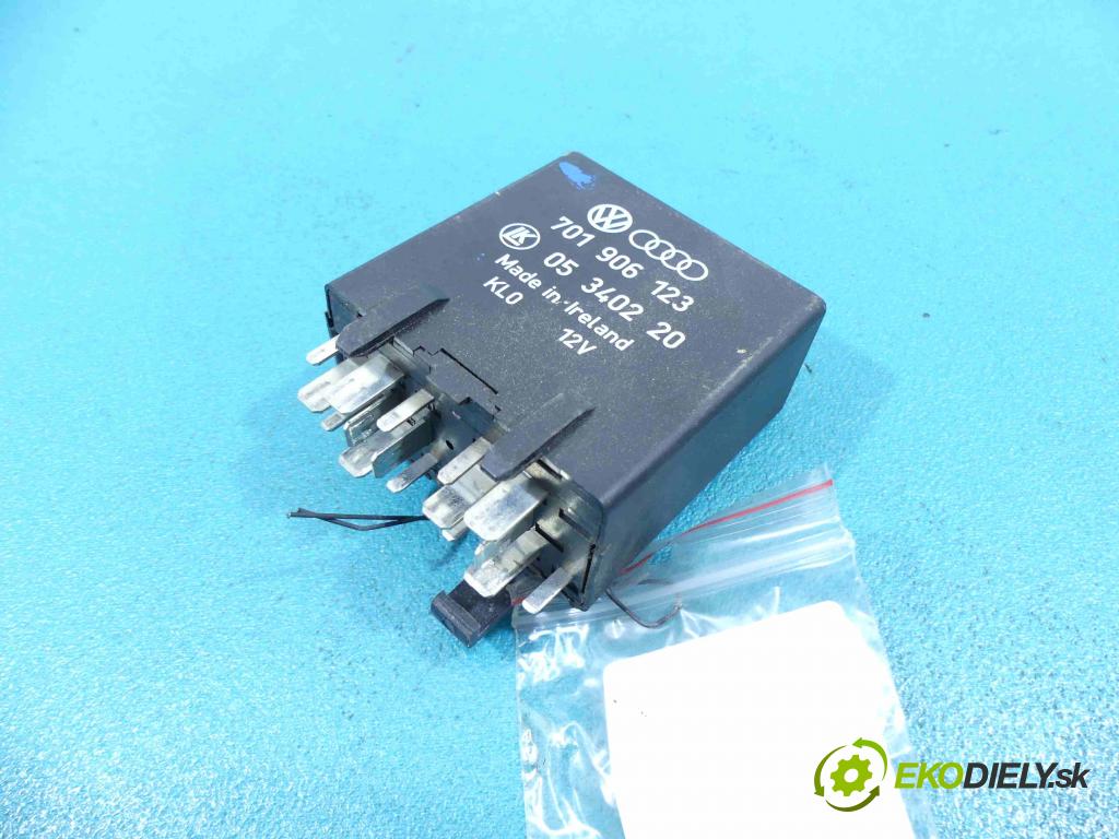 Vw Transporter T4 1990-2003 1.9 td 68 HP manual 50 kW 1896 cm3 5- Relé: 701906123 (Relé)