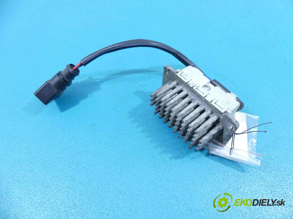 Vw Phaeton 3.0 tdi 224hp automatic 165 kW 2967 cm3 4- rezistor 3D0907521