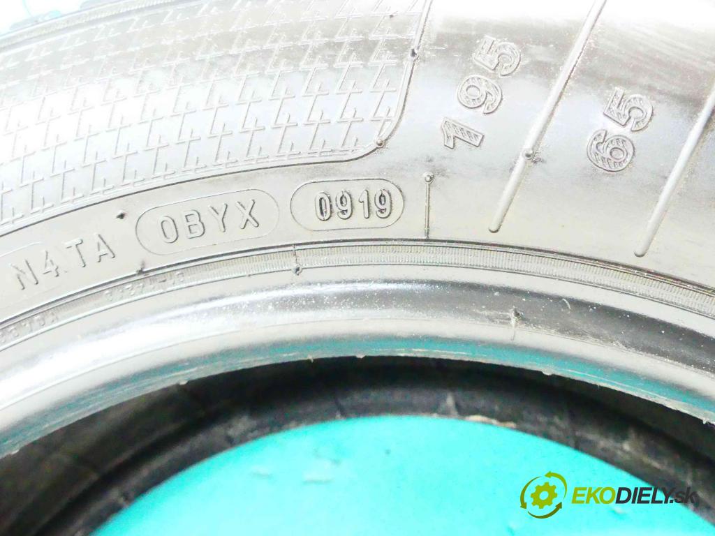 Vw Golf V 2003-2009 1.4 16v 80 HP manual 59 kW 1390 cm3 5- zimné komplet 7