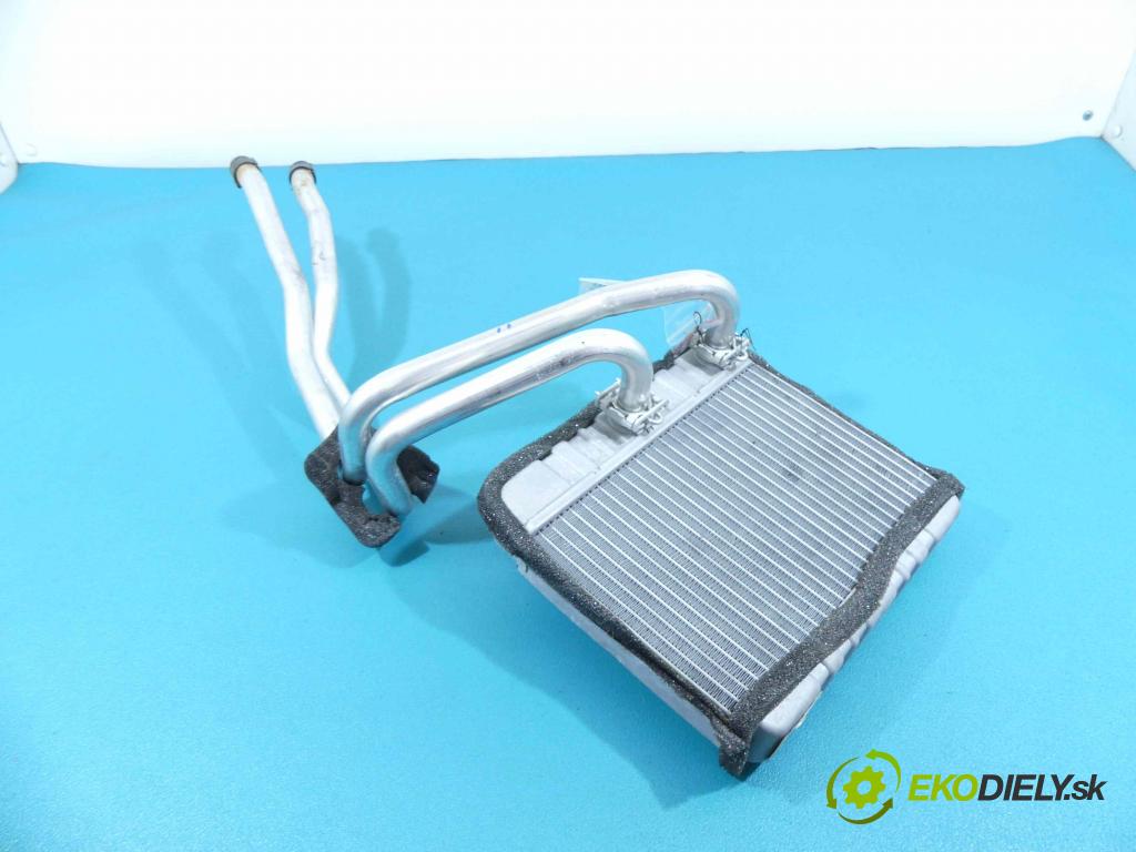 Bmw X3 e83 2003-2010 2.0d 150 HP manual 110 kW 1995 cm3 5- radiator  (Radiátory kúrenia)