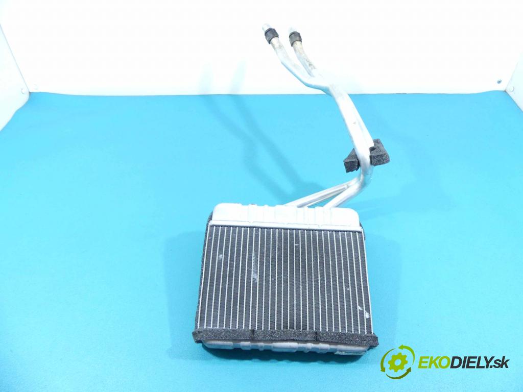 Bmw X3 e83 2003-2010 2.0d 150 HP manual 110 kW 1995 cm3 5- radiator  (Radiátory kúrenia)