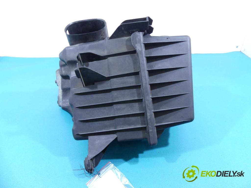 Seat Ibiza III 6L 2002-2008 1.9 tdi 131 hp manual 96 kW 1896 cm3 5- obal filtra vzduchu 6Q0129607AJ (Kryty filtrů)