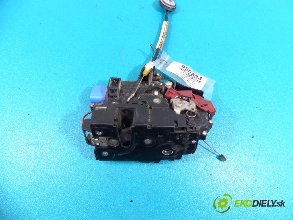 Vw Touareg 2002-2010 2.5 tdi 174 hp automatic 128 kW 2461 cm3 5- zámek zadní pravý 3D4839016K