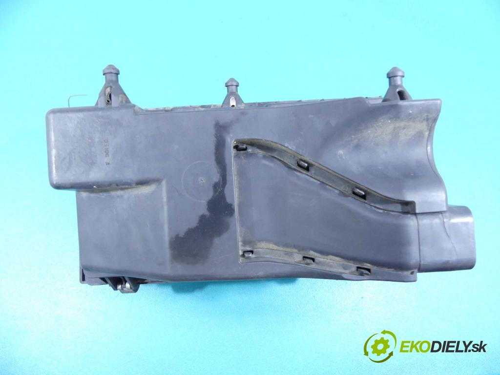 Dodge Caliber 2.0 CRD 140 hp manual 103 kW 1968 cm3 5- obal filtra vzduchu  (Kryty filtrů)