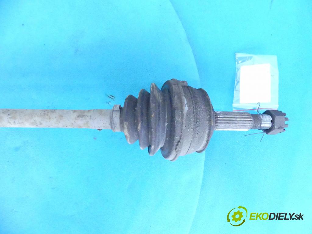 Opel Vectra A 1988-1995 1.6 75 HP manual 55 kW 1598 cm3 4- poloos pravé  (Poloosy)