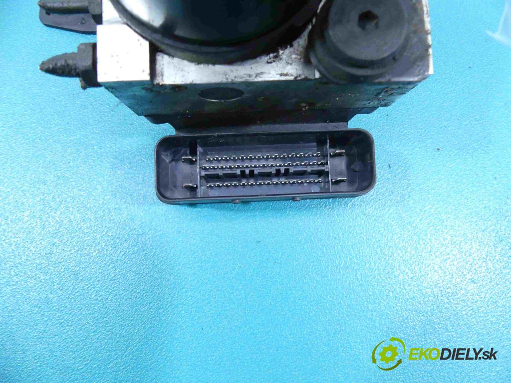 Hyundai Tucson I 2004-2009 2.7 V6 175 hp automatic 129 kW 2656 cm3 5- čerpadlo abs 58920-2E300 (Pumpy brzdové)