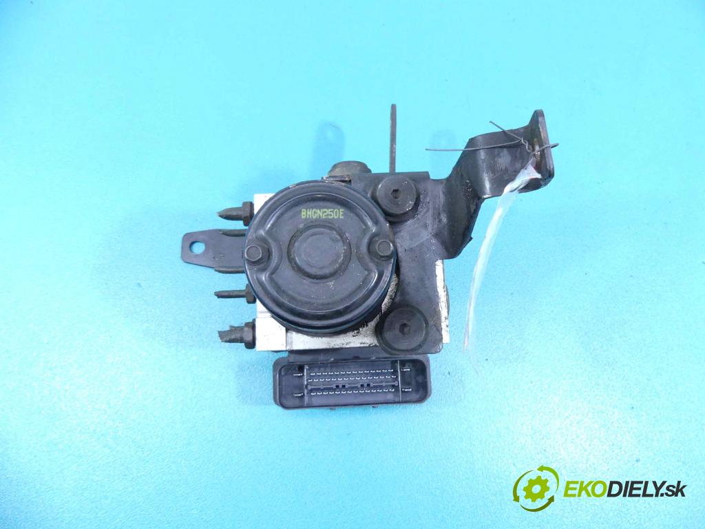 Hyundai Tucson I 2004-2009 2.7 V6 175 hp automatic 129 kW 2656 cm3 5- čerpadlo abs 58920-2E300 (Pumpy brzdové)