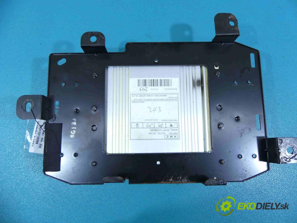 Hyundai Tucson I 2004-2009 2.7 V6 175 HP automatic 129 kW 2656 cm3 5- Zesilovač: 96370-2E200 (Zosilňovače)