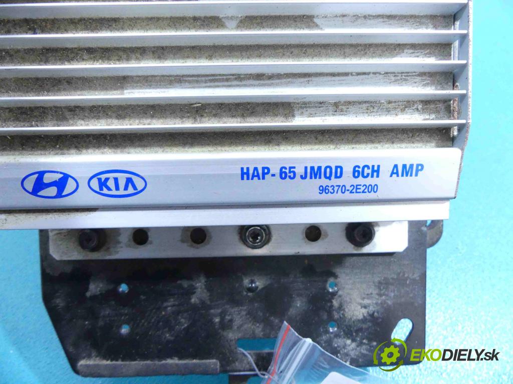 Hyundai Tucson I 2004-2009 2.7 V6 175 HP automatic 129 kW 2656 cm3 5- Zesilovač: 96370-2E200 (Zosilňovače)