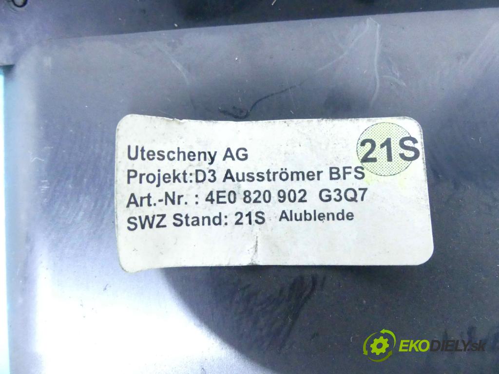 Audi A8 D3 2002-2009 4.0 TDI 275 HP automatic 202 kW 3936 cm3 4- Mřížka: návev 4E0820902