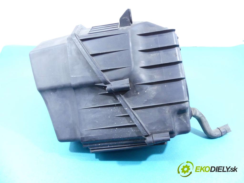 Audi A8 D3 2002-2009 4.0 TDI Skrz.: 275 hp automatic 202 kW 3936 cm3 4- obal filtra vzduchu 4E0129620 (Kryty filtrů)