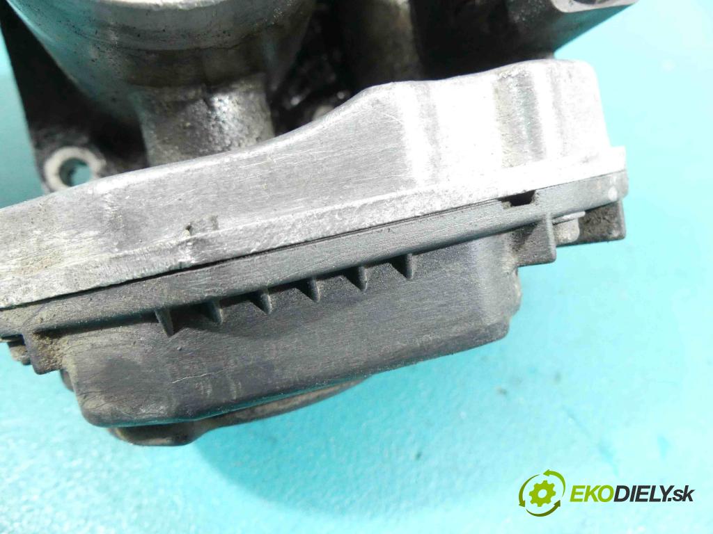 Skoda Felicia 1.6 75 HP manual 55 kW 1598 cm3 5- klapka  (Škrtiace klapky)