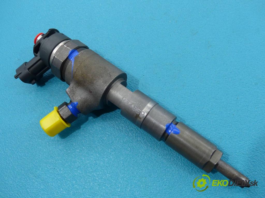 Peugeot 206 1.4 HDi 68 HP  50 kW 1400 cm3 3- vstrek 0445110075 (Vstrekovače)