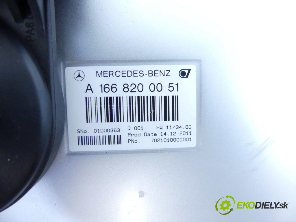 Mercedes GL I X164  2006-2012 4.7 V8 340KM: automatic 250 kW 4663 cm3 5- Rukojeť: A1668200051