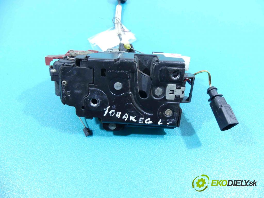 Vw Touareg 2002-2010 5.0 TDi V10 313 hp automatic 230 kW 4921 cm3 5- zámek přední levý