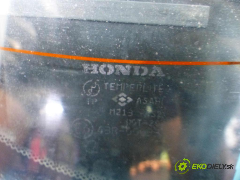 Honda Civic VI 1995-2001 1.5 16v (D15Z6) 114 hp manual 84 kW 1493 cm3 4- sklo zadní  (Okna zadní)