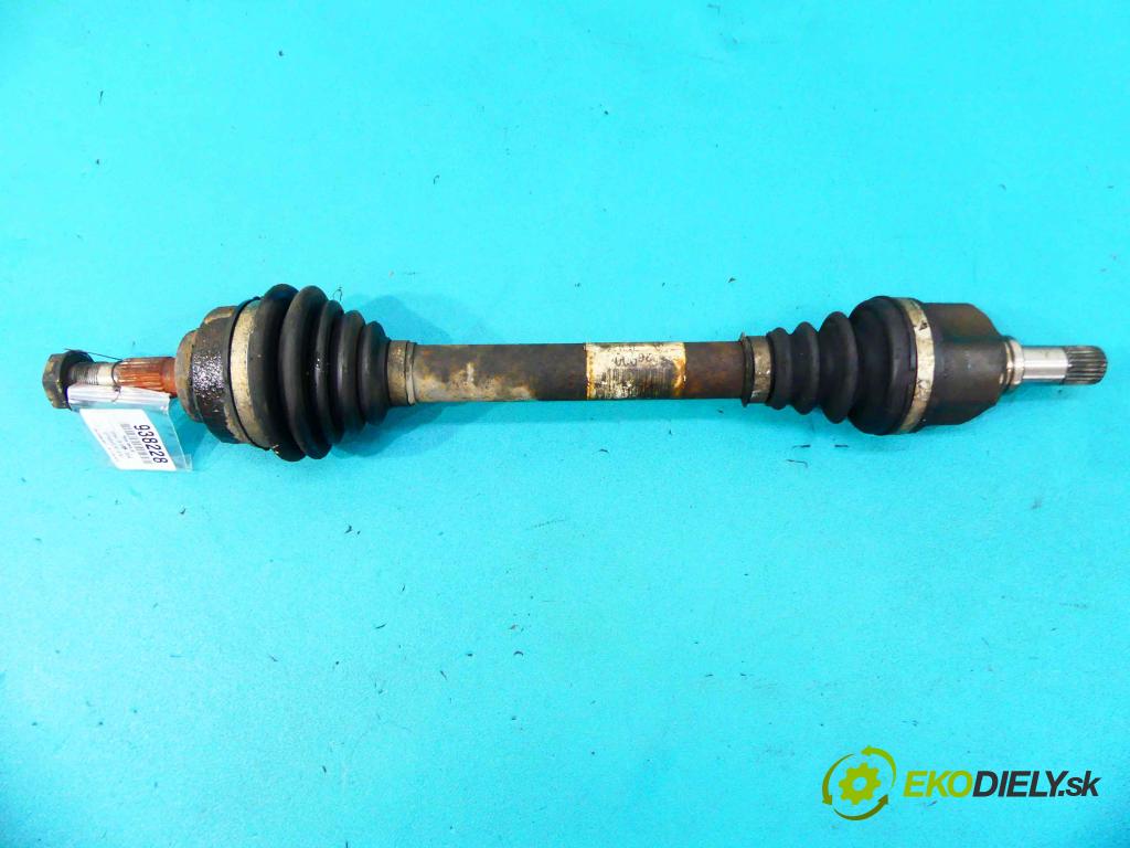 Citroen C5 2001-2008 1.6 hdi (DV6TED4) 109 HP manual 80 kW 1560 cm3 5- poloos ľavé  (Poloosy)