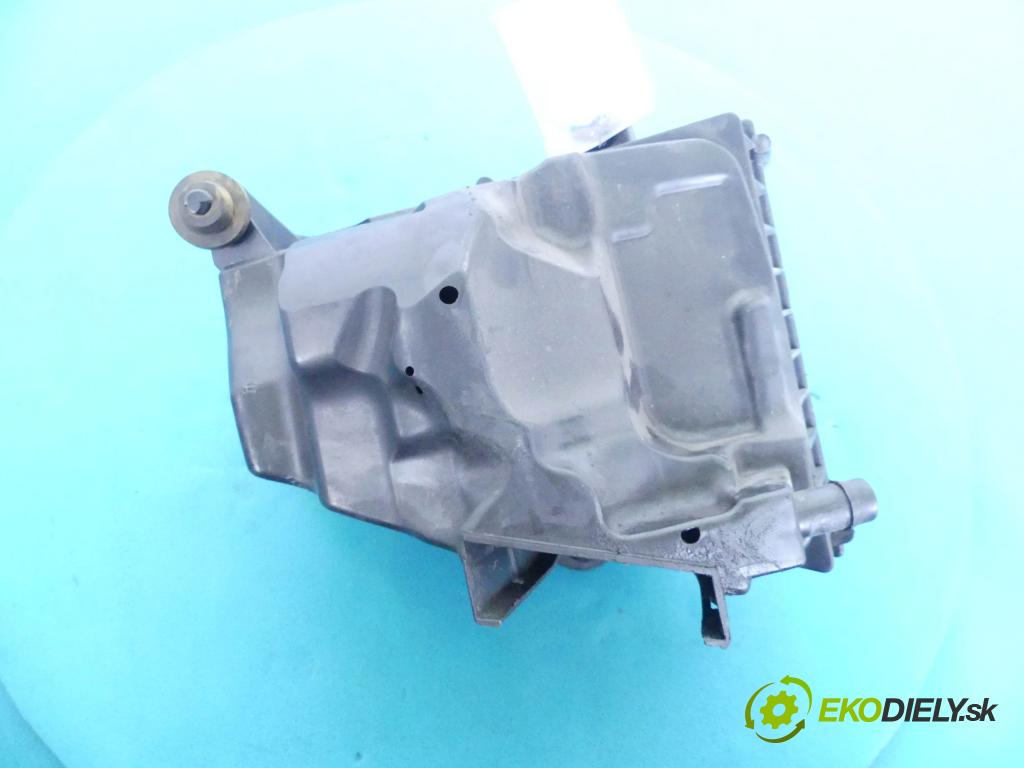 Ford Mondeo Mk4 2007-2014 2.3 16V 160 hp automatic 118 kW 2261 cm3 5- obal filtra vzduchu  (Kryty filtrů)