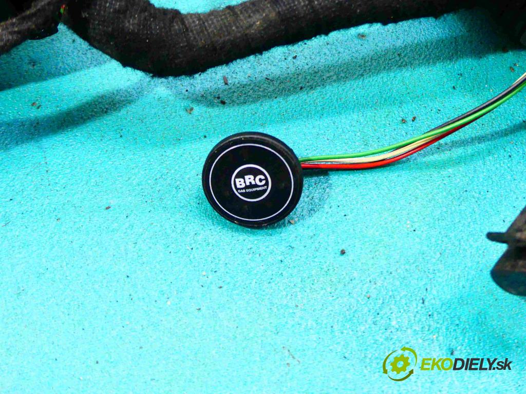 Mercedes B W245 2005-2011 2.0 TB 193 hp manual 142 kW 1999 cm3 5- instalace LPG BRC
