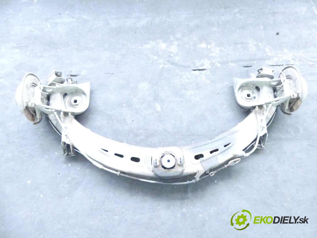 Mercedes B W245 2005-2011 2.0 TB 193 hp manual 142 kW 1999 cm3 5- zadní výztuha 