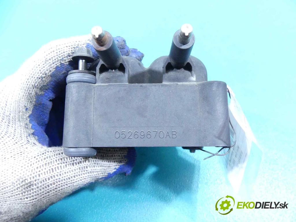 Mini One I 2000-2006 1.6 16v 90 HP manual 66 kW 1598 cm3 3- cievka zapaľovacia 05269670AB (Zapaľovacie cievky, moduly)