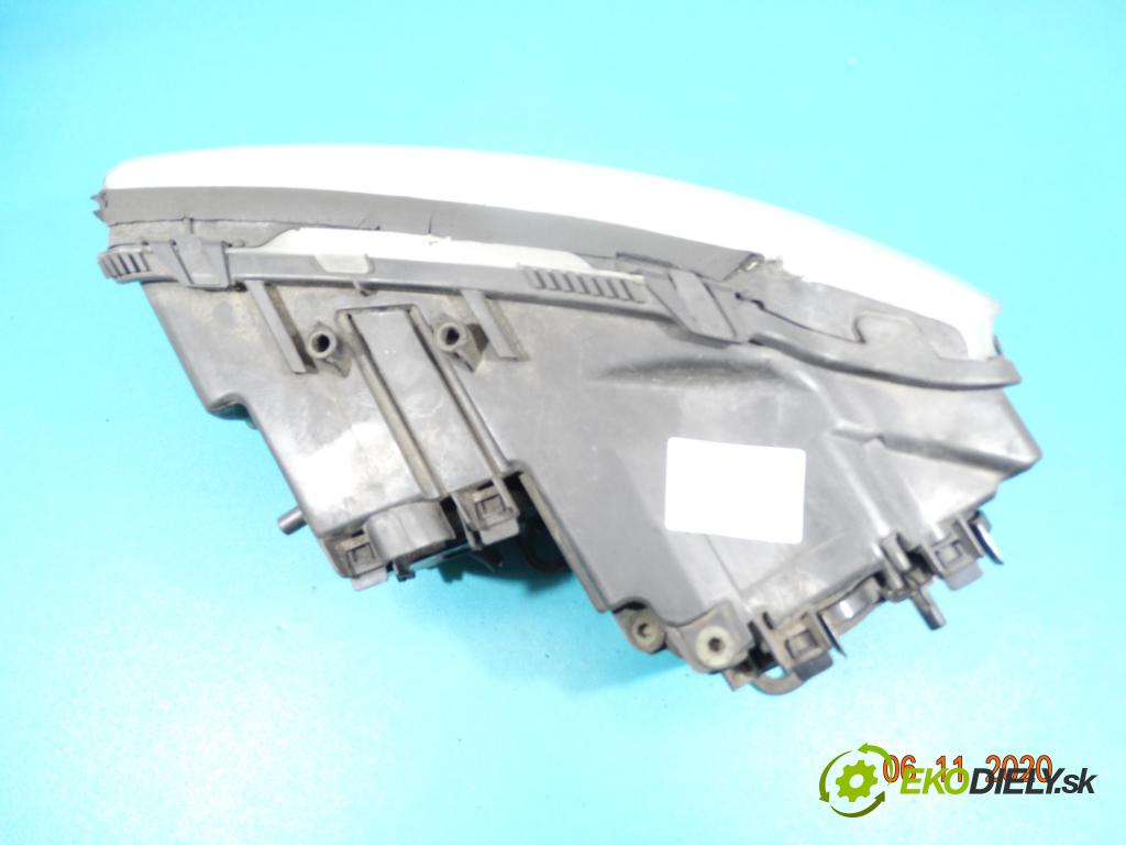 Audi A8 D3 2002-2009 4.2 V8 334HP automatic 246 kW 4172 cm3 4- Reflektor: pravý  (Pravé)