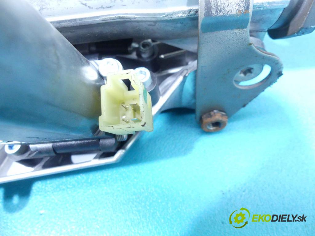 Mercedes S W221 05-13 3.0 cdi 235 HP automatic 173 kW 2987 cm3 4- Sloupec: volant 2214602116 (Tyče riadenia (volantu))