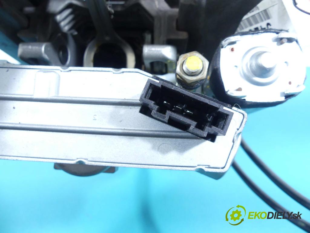 Audi A8 D3 2002-2009 4.2 V8 334HP automatic 246 kW 4172 cm3 4- Sloupec: volant 4E0419501A (Tyče riadenia (volantu))