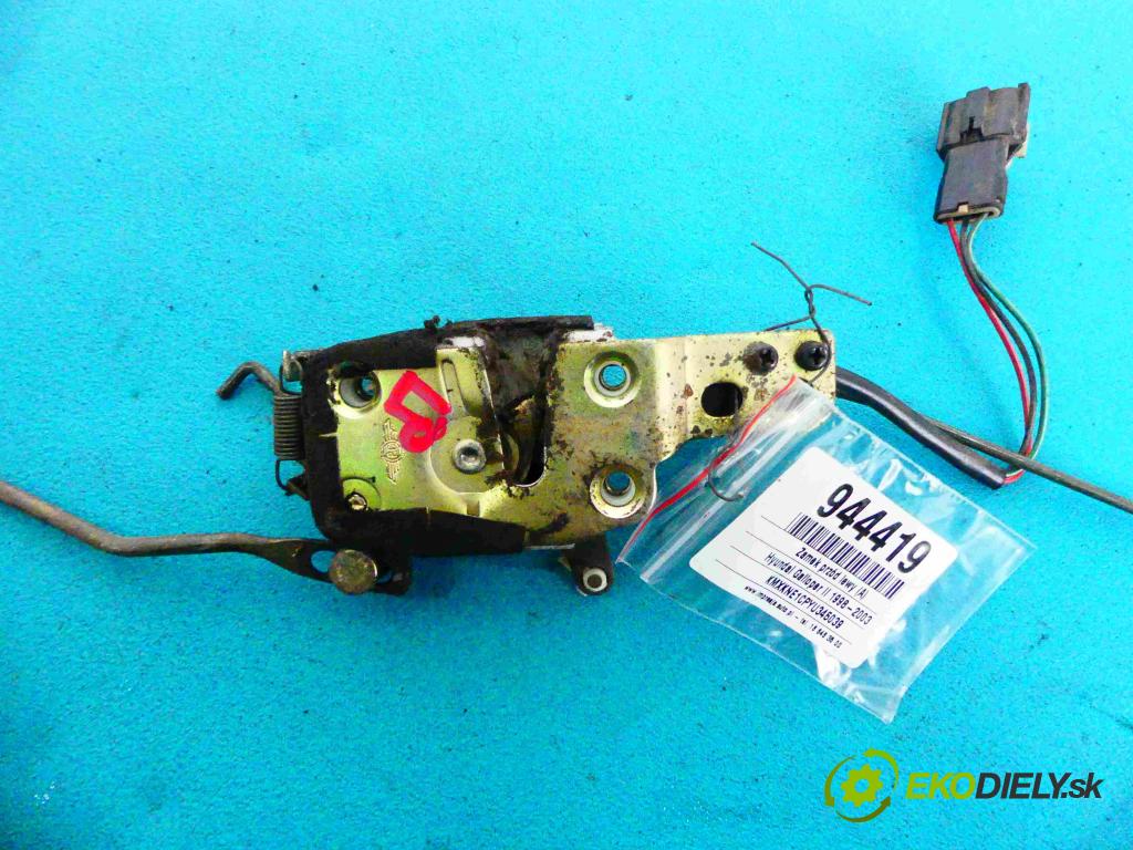 Hyundai Galloper II 1998-2003 2.5 TD 99 HP manual 73 kW 2476 cm3 3- zámok predné ľavý