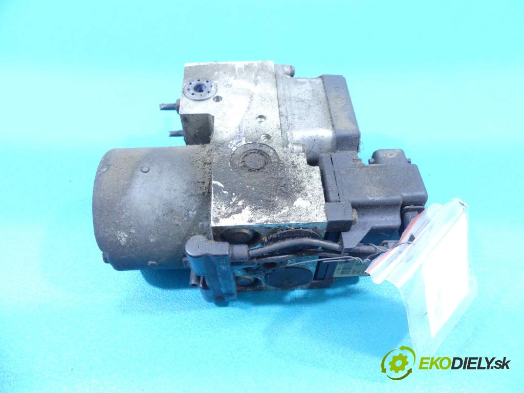 Opel Vectra B 1995-2002 2.0 16v 136hp manual 100 kW 1998 cm3 5- čerpadlo abs 90576559 (Pumpy brzdové)