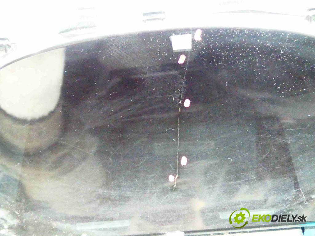 Toyota Yaris verso 1.4 D4D 75 HP manual 55 kW 1364 cm3 5- prístrojovka/ budíky 83800-5C630 (Prístrojové dosky, displeje)
