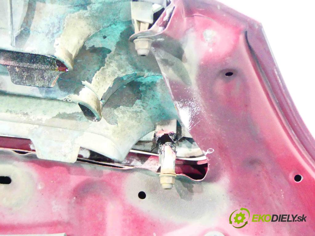 Toyota Avensis Verso 2.0 D4D 116 HP manual 85 kW 1995 cm3 5- kapota predná