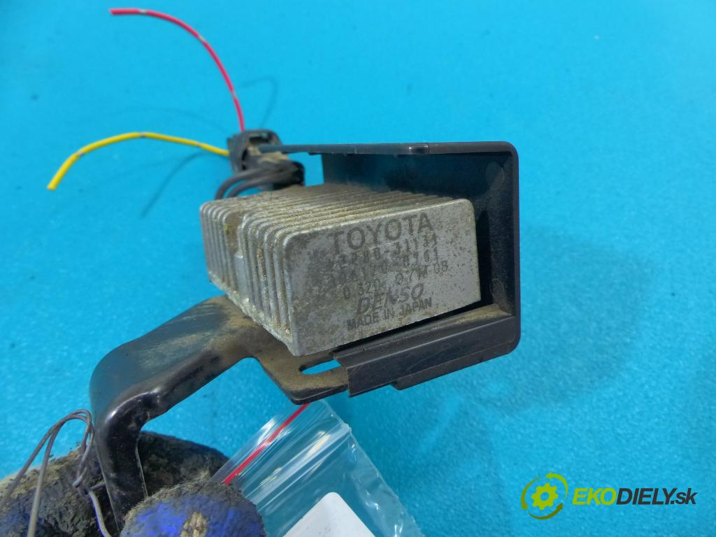 Toyota Highlander II 2007-2013 3.5 V6 273KM: automatic 201 kW 3456 cm3 5- Relé: 23080-31131 (Relé)
