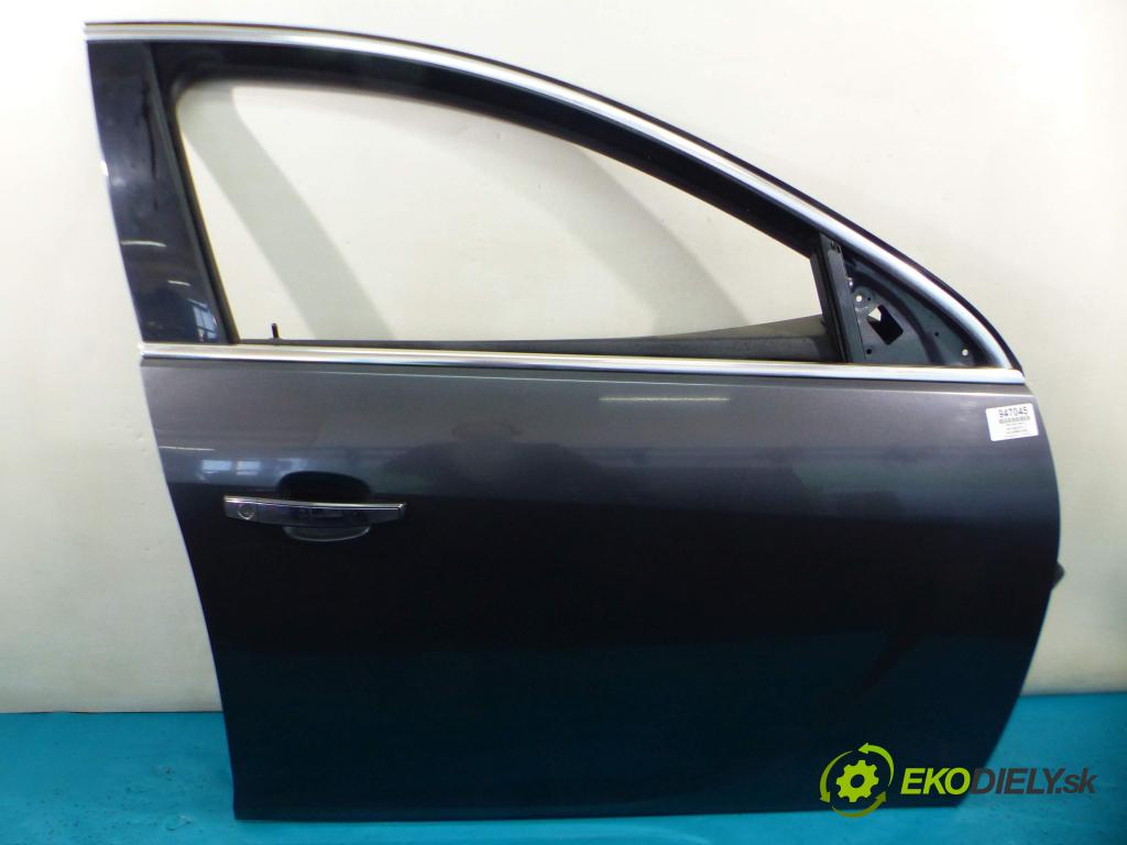 Opel Insignia 08-17 2.0 CDTi 160 hp manual 118 kW 1956 cm3 5- dveře přední pravé