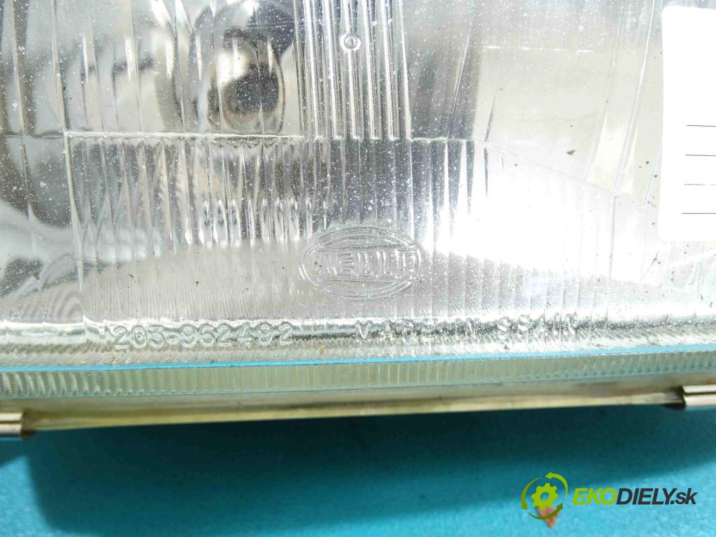 Vw Polo III 6N 1994-2001 1.4 60 hp manual 44 kW 1390 cm3 5- světlo pravý