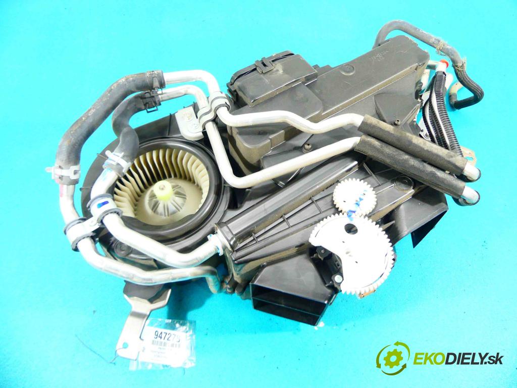 Toyota Highlander II 2007-2013 3.5 V6 273KM: automatic 201 kW 3456 cm3 5- radiator 87030-0E020 (Radiátory kúrenia)