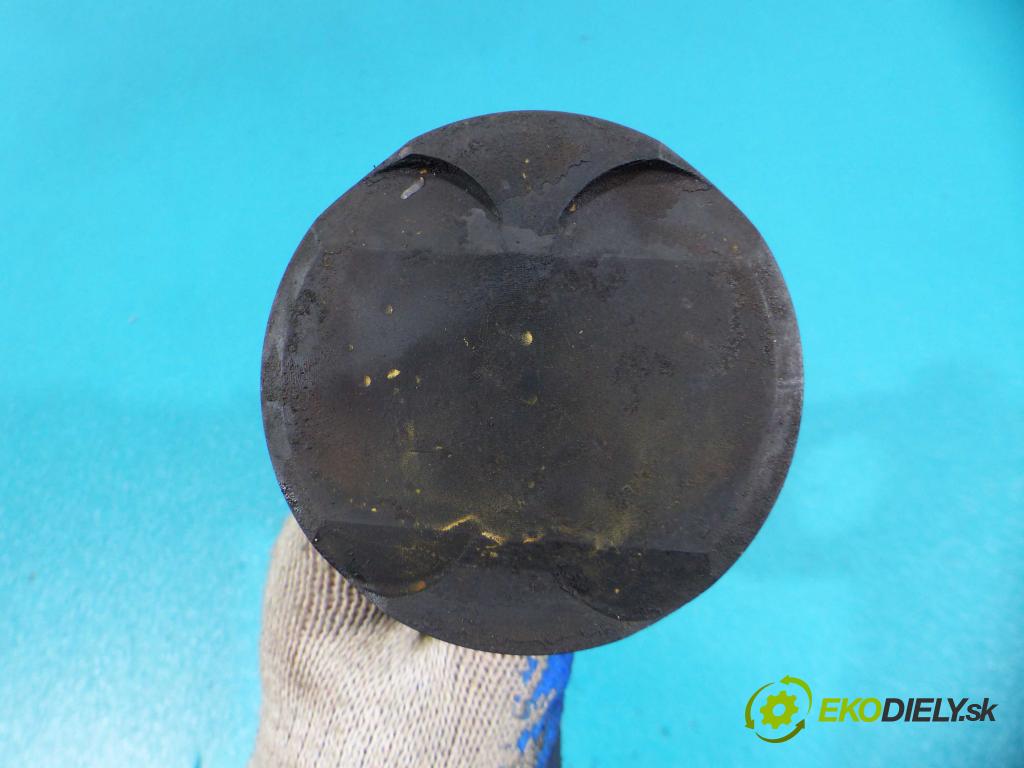 Bmw 5 e39 1996-2003 2.0 24V R6 150 HP manual 110 kW 1991 cm3 4- piest  (Piesty)