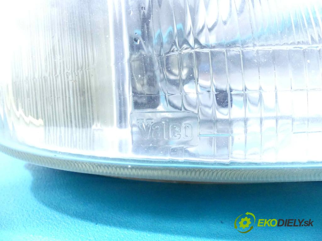 Opel Corsa B 1993-1999 1.2 45KM manual 33 kW 1195 cm3 3- Reflektor: pravý  (Pravé)